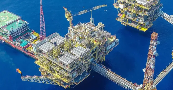 Oil gas