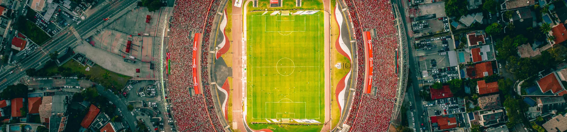 Stade, aréna et complexe sportif